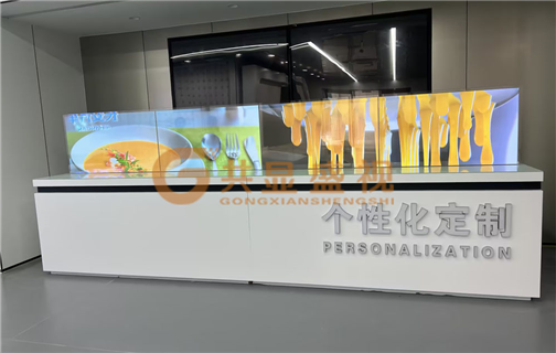 江苏南京长安汽车展厅1x4OLED透明拼接屏案例展示