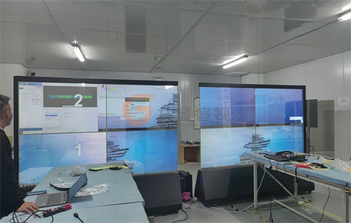 印度55寸OLED透明屏2×4拼接屏定制案例