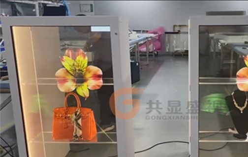 山东55寸OLED透明屏定制透明展示柜项目案例